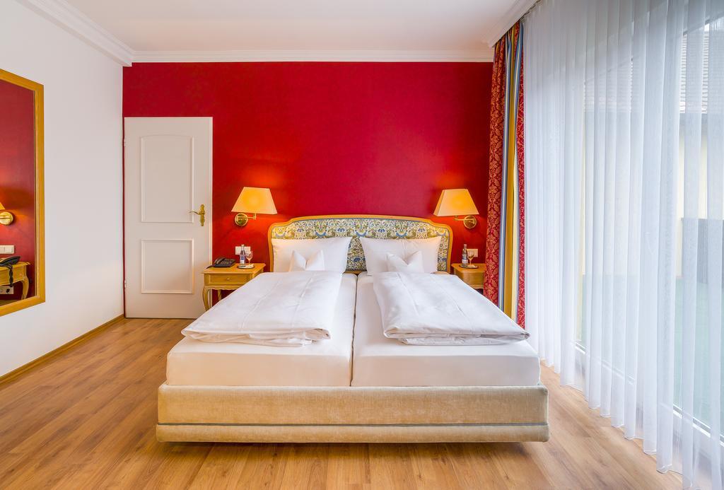 Hotel Krone Alzenau in Unterfranken Kamer foto