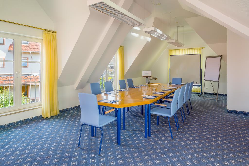 Hotel Krone Alzenau in Unterfranken Buitenkant foto