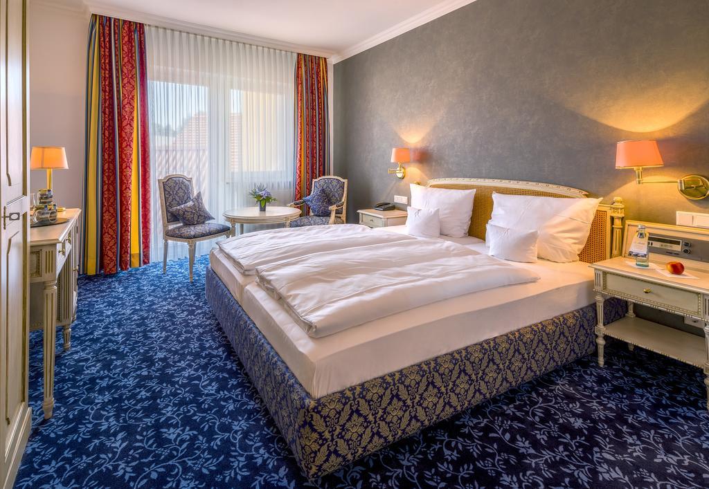 Hotel Krone Alzenau in Unterfranken Buitenkant foto